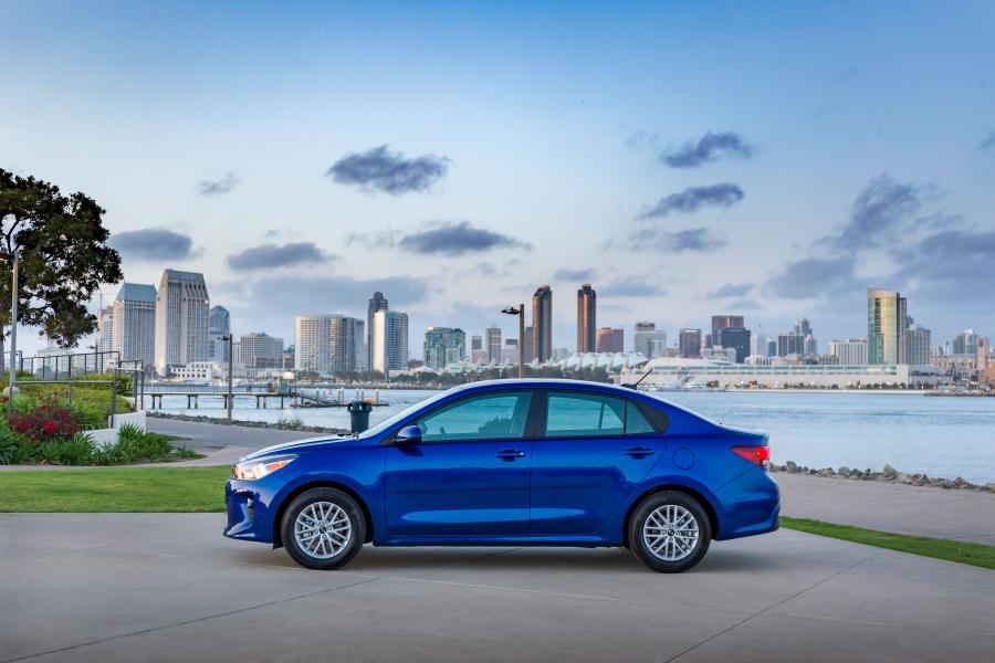  Kia Rio Sedan (YB) 2017 года  (NA) (фото 11 из 42)